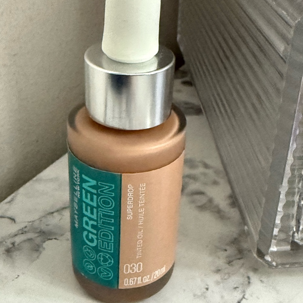 MAYBELLINE GREEN EDITION 30 TINTED OIL SUPERDROP